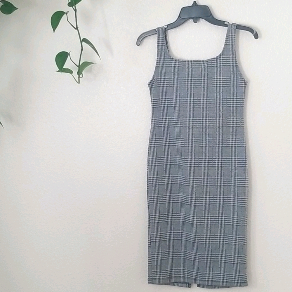 Houndstooth bodycon dress